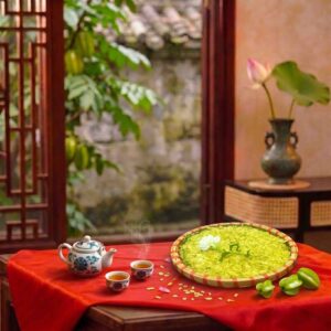 Cốm non tươi làng Vòng màu xanh tự nhiên, hạt dẻo thơm đặc sản Hà Nội