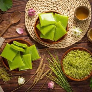 Bánh từ cốm