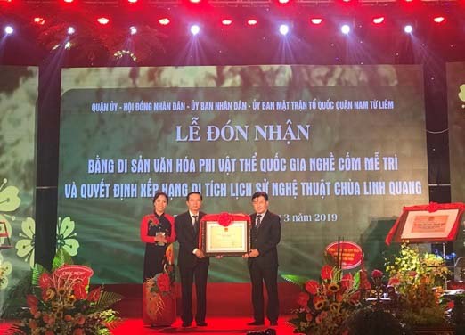 Cốm Làng Vòng xanh tự nhiên đặc sản truyền thống Hà Nội